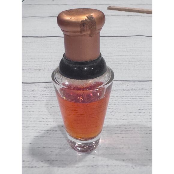 Vintage Estee Lauder Tuscany Per Donna Eau de Parfum. Hard to Find - Picture 4 of 4